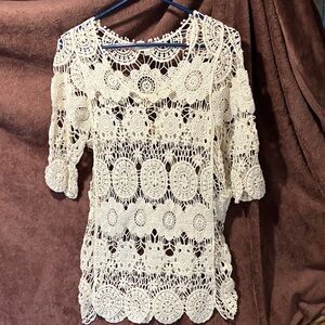 Issue New York Cream Crochet Lace Blouse (item # 1023)